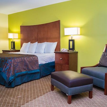Pocono Lake Sullivan Trail Inn & Suites מראה חיצוני תמונה